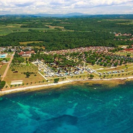 Panorama Mobile Homes In Camping Park Umag Eksteriør bilde