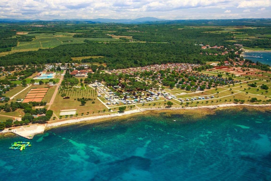 Panorama Mobile Homes In Camping Park Umag Eksteriør bilde