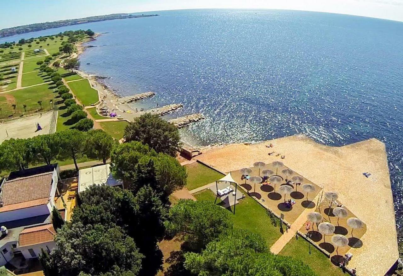 Panorama Mobile Homes In Camping Park Umag Eksteriør bilde